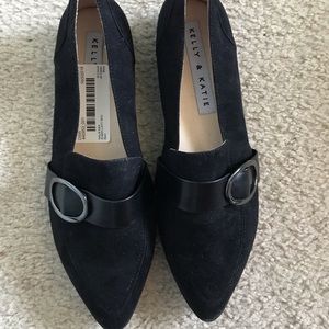 Kelly & Katie black flats
